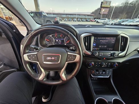 Used 2020 GMC Terrain SLE w/ Driver Convenience Package image 17