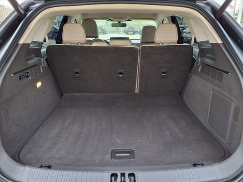 Certified 2022 Lincoln Nautilus FWD w/ Premium Package image 25