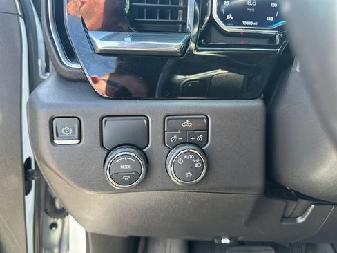 Certified 2022 Chevrolet Silverado 1500 LT RWD image 16