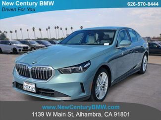 Used 2025 BMW 530i RWD video 1