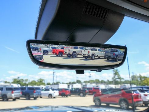 New 2026 GMC Sierra 2500 AT4X w/ LPO, Black Badging Package AWD/4WD image 28