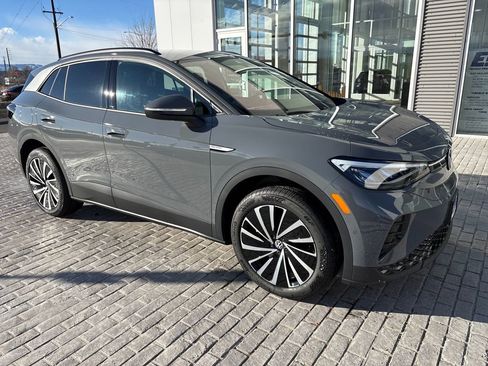 New 2026 Volkswagen ID.4 Pro image 7