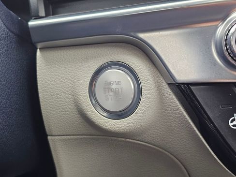 Used 2024 Kia Telluride SX Prestige AWD/4WD image 18