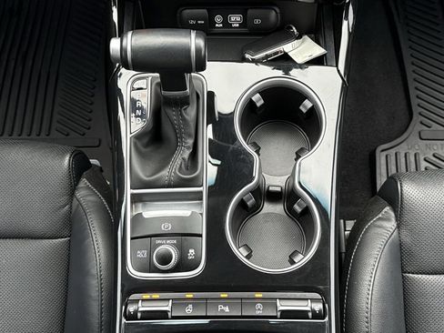 Used 2018 Kia Stinger image 23