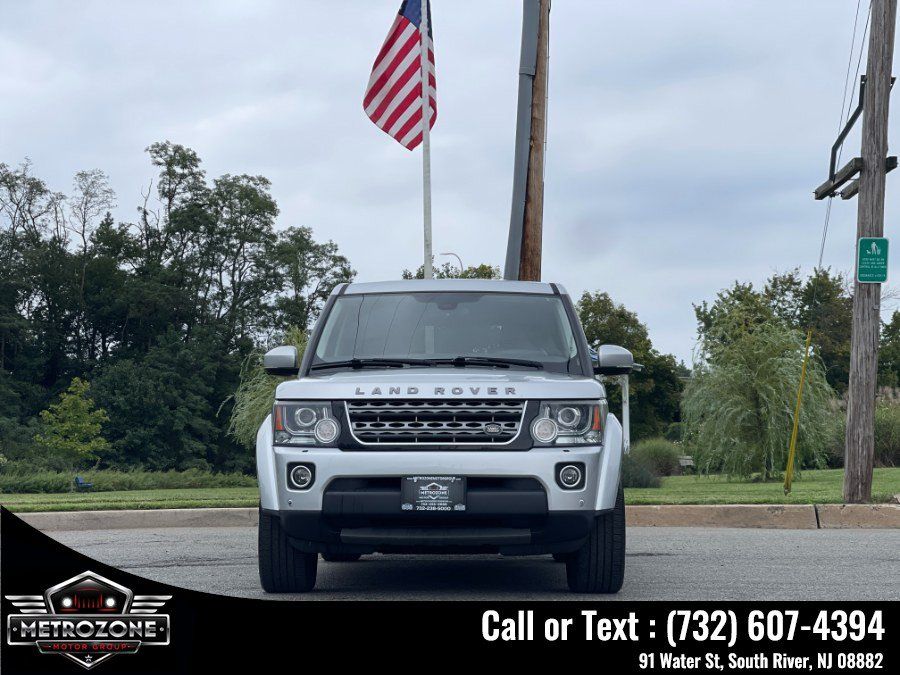 Used 2014 Land Rover LR4 AWD/4WD image 3
