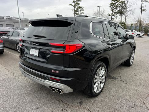 Used 2024 GMC Acadia Denali w/ Super Cruise Package image 5