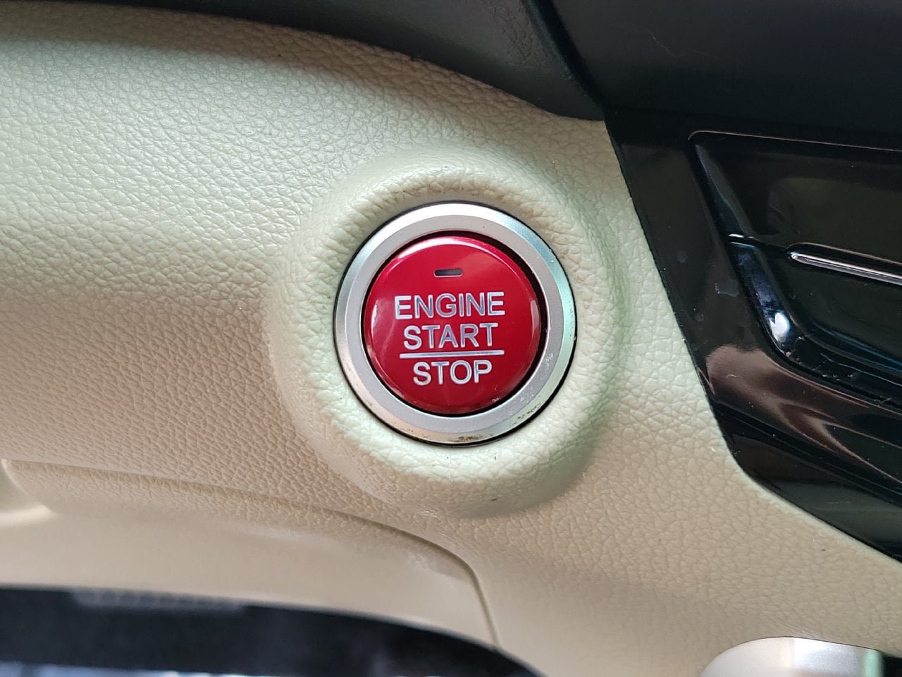 Used 2016 Honda Accord EX image 27