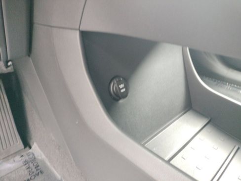 Used 2025 Hyundai Santa Fe SEL image 25