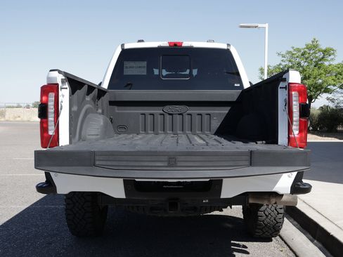 Used 2025 Ford F350 Lariat w/ Lariat Ultimate Package AWD/4WD image 18