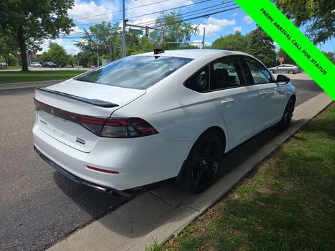 Used 2023 Honda Accord Sport image 7