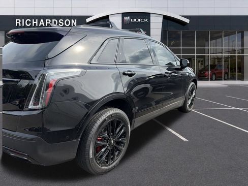 Used 2026 Cadillac XT5 Sportv w/ LPO, Onyx Lite Package AWD/4WD image 14