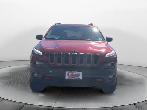Used 2017 Jeep Cherokee Trailhawk AWD/4WD image 7