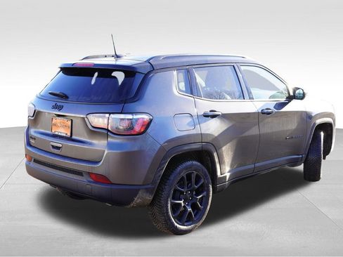 Used 2023 Jeep Compass Altitude w/ Sun and Sound Group image 5