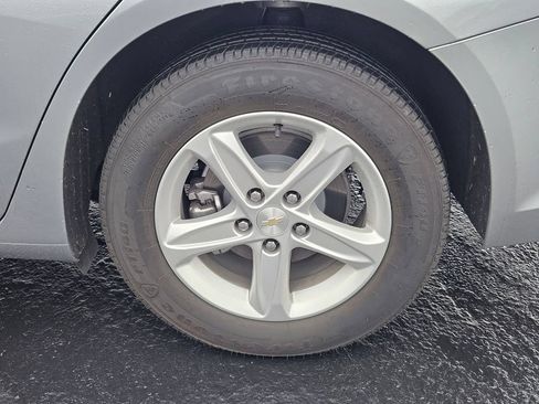 Used 2025 Chevrolet Malibu LS FWD image 37