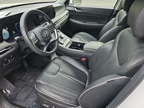 Used 2025 Hyundai Palisade Limited AWD/4WD image 18
