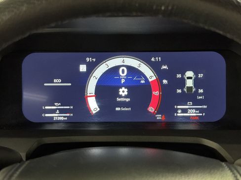 Used 2024 Toyota Tacoma TRD Off-Road w/ TRD Off Road Upgrade Package AWD/4WD image 19