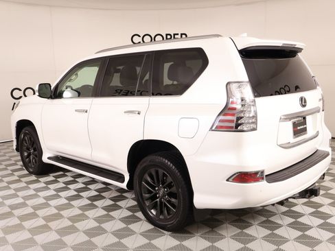 Used 2020 Lexus GX 460 Premium AWD/4WD image 24