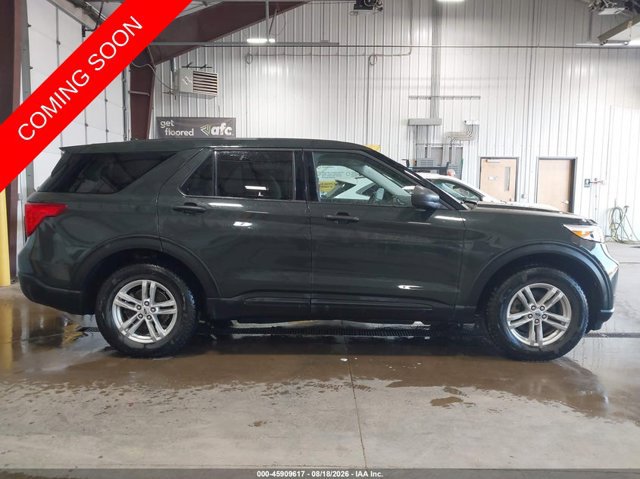 Used 2023 Ford Explorer 4WD w/ Class IV Trailer Tow Package image 9