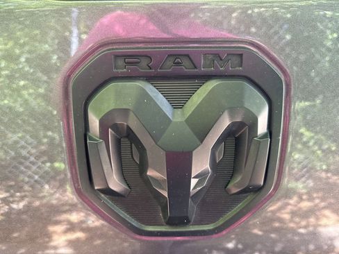 Used 2021 RAM 1500 Big Horn AWD/4WD image 25