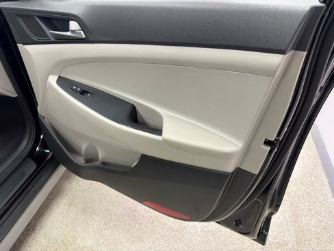 Used 2018 Hyundai Tucson SEL AWD/4WD image 13