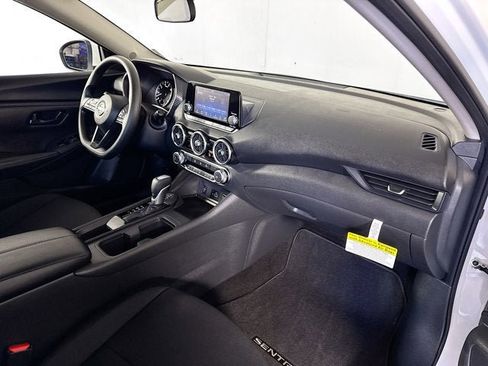 Certified 2025 Nissan Sentra S FWD image 23
