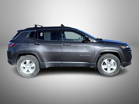 Certified 2022 Jeep Compass Latitude w/ Convenience Group image 4