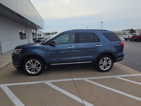 Used 2019 Ford Explorer Limited FWD image 1
