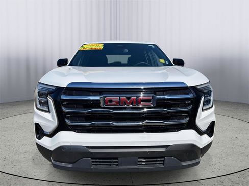 Used 2025 GMC Terrain Elevation AWD/4WD image 28