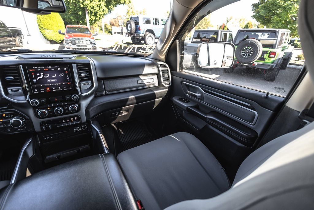 Used 2019 RAM 1500 Big Horn AWD/4WD image 21