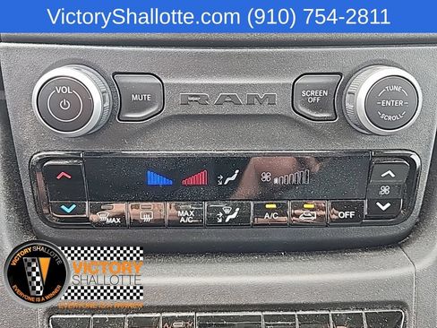 Used 2025 RAM ProMaster 2500 w/ Convenience Group FWD image 5