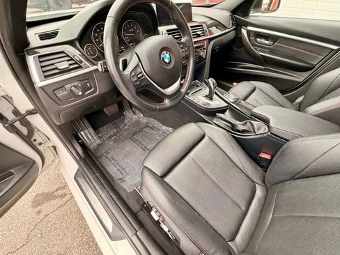 Used 2017 BMW 330i xDrive Sedan AWD/4WD image 10