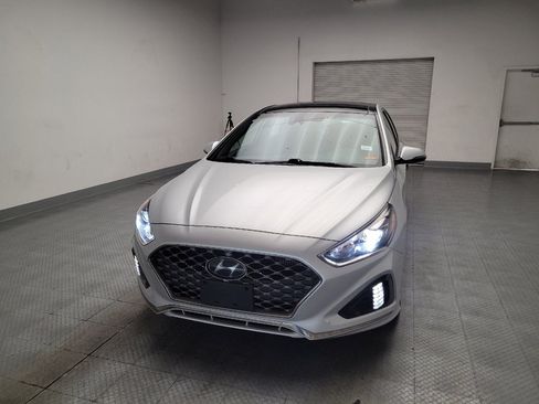 Used 2019 Hyundai Sonata Limited w/ Cargo Package FWD image 15