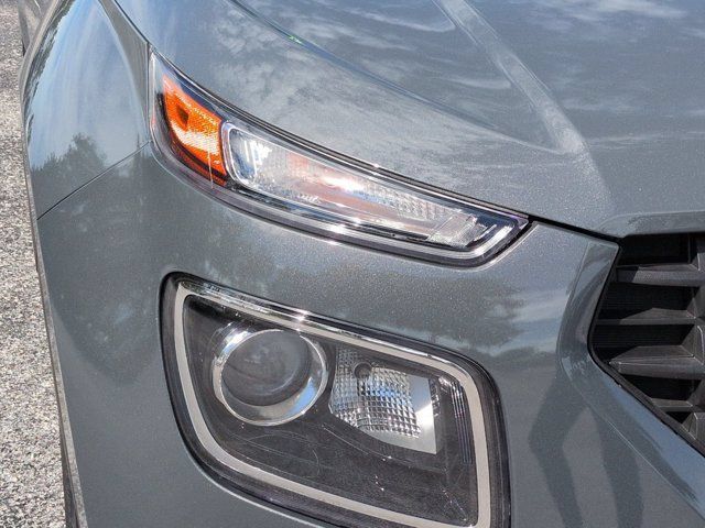 Used 2026 Hyundai Venue SE FWD image 9