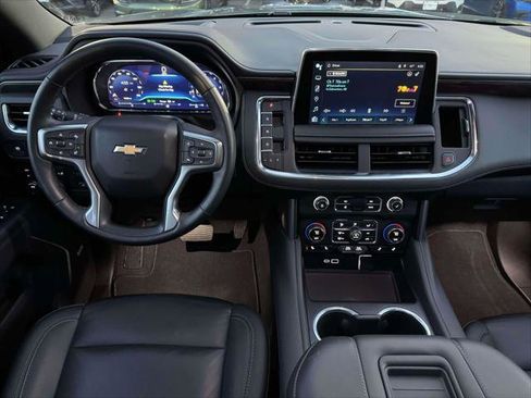 Used 2024 Chevrolet Tahoe LT w/ LT Signature Package image 18