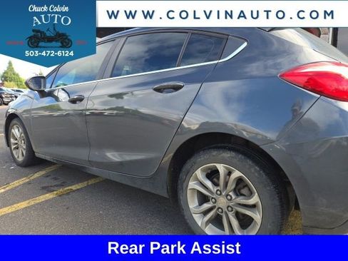 Used 2019 Chevrolet Cruze LT w/ Convenience Package FWD image 5