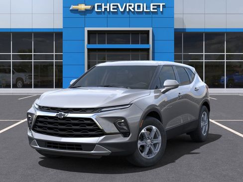 New 2025 Chevrolet Blazer LT w/ Driver Confidence Package image 6