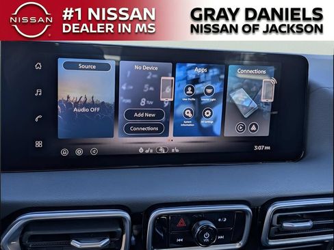 New 2026 Nissan Sentra SV w/ SV Convenience Package FWD image 12