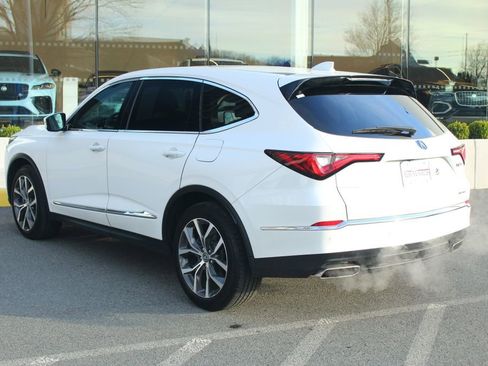 Used 2024 Acura MDX SH-AWD w/ Technology Package image 10