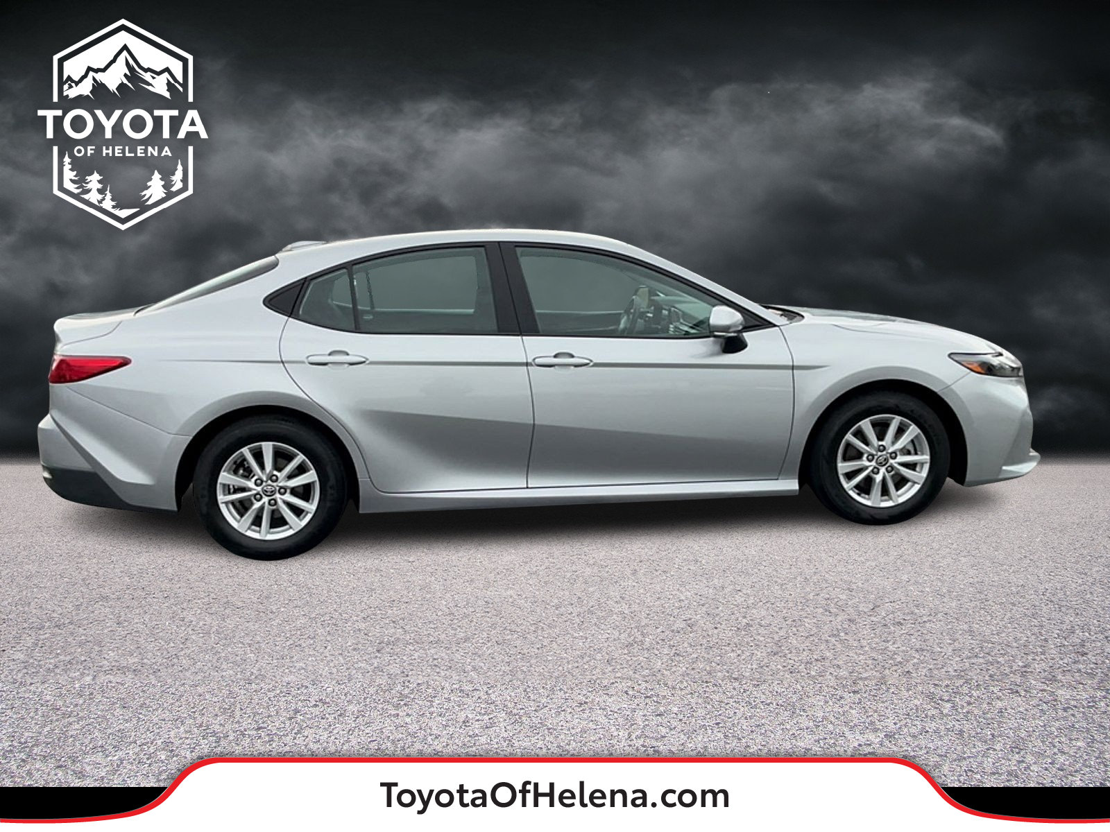 Used 2025 Toyota Camry LE FWD image 6