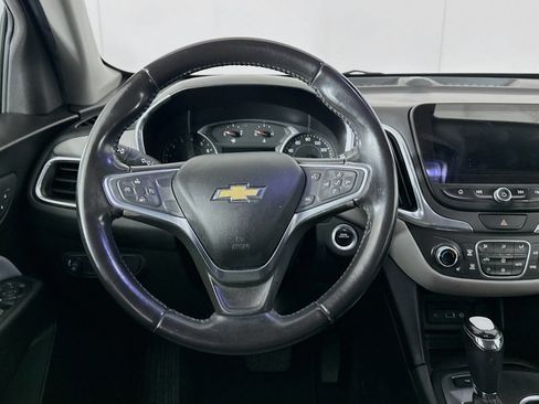 Used 2019 Chevrolet Equinox LT image 18