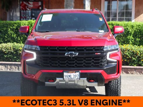 Used 2024 Chevrolet Tahoe Z71 w/ Luxury Package AWD/4WD image 3