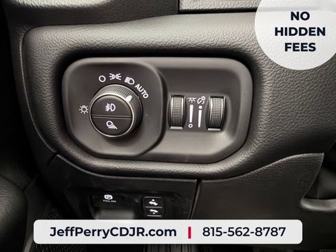 New 2026 RAM 1500 Big Horn AWD/4WD image 10