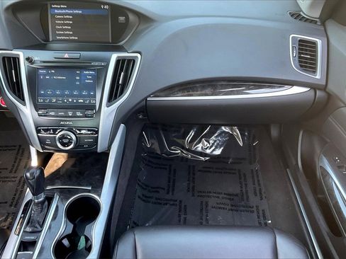 Used 2019 Acura TLX image 26