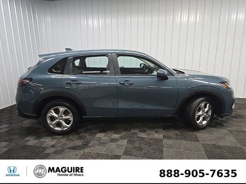 Used 2024 Honda HR-V LX image 2