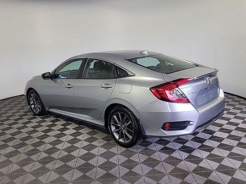 Certified 2020 Honda Civic EX image 9