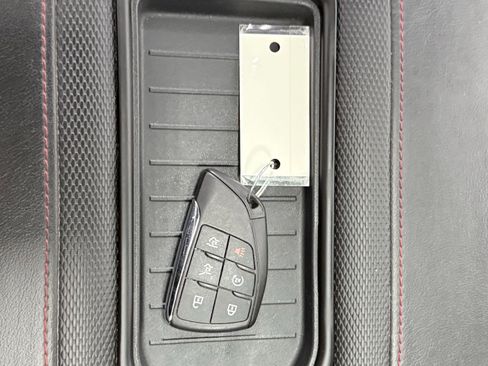 Used 2024 Chevrolet Suburban RST w/ Luxury Package image 41