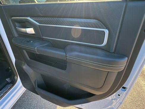 Used 2025 RAM 2500 Lone Star w/ Bed Convenience Group image 20