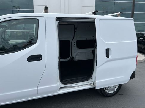 Used 2017 Nissan NV200 S w/ Cruise Control Package FWD image 24