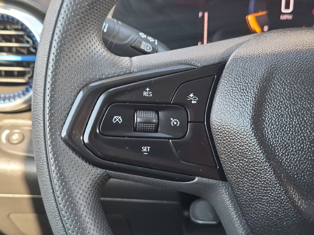Used 2026 Chevrolet Trax LT FWD image 21