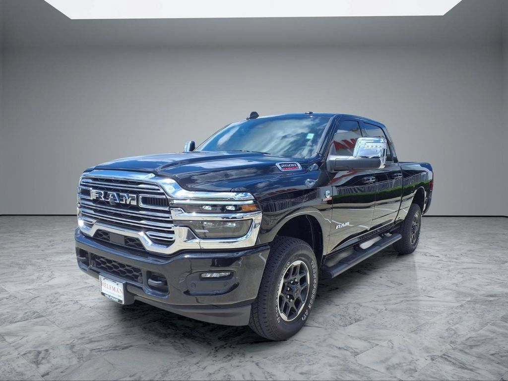 Used 2026 RAM 2500 Laramie AWD/4WD image 3